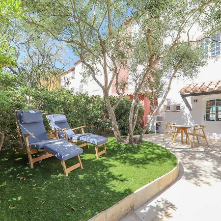 Pleasant House For 8 People 12 M Mooring *