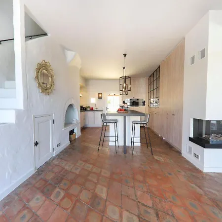 Pleasant House For 8 People 12 M Mooring