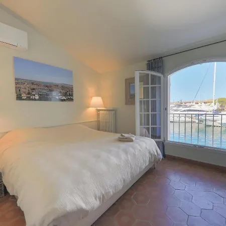 Holiday home Pleasant House For 8 People 12 M Mooring Grimaud